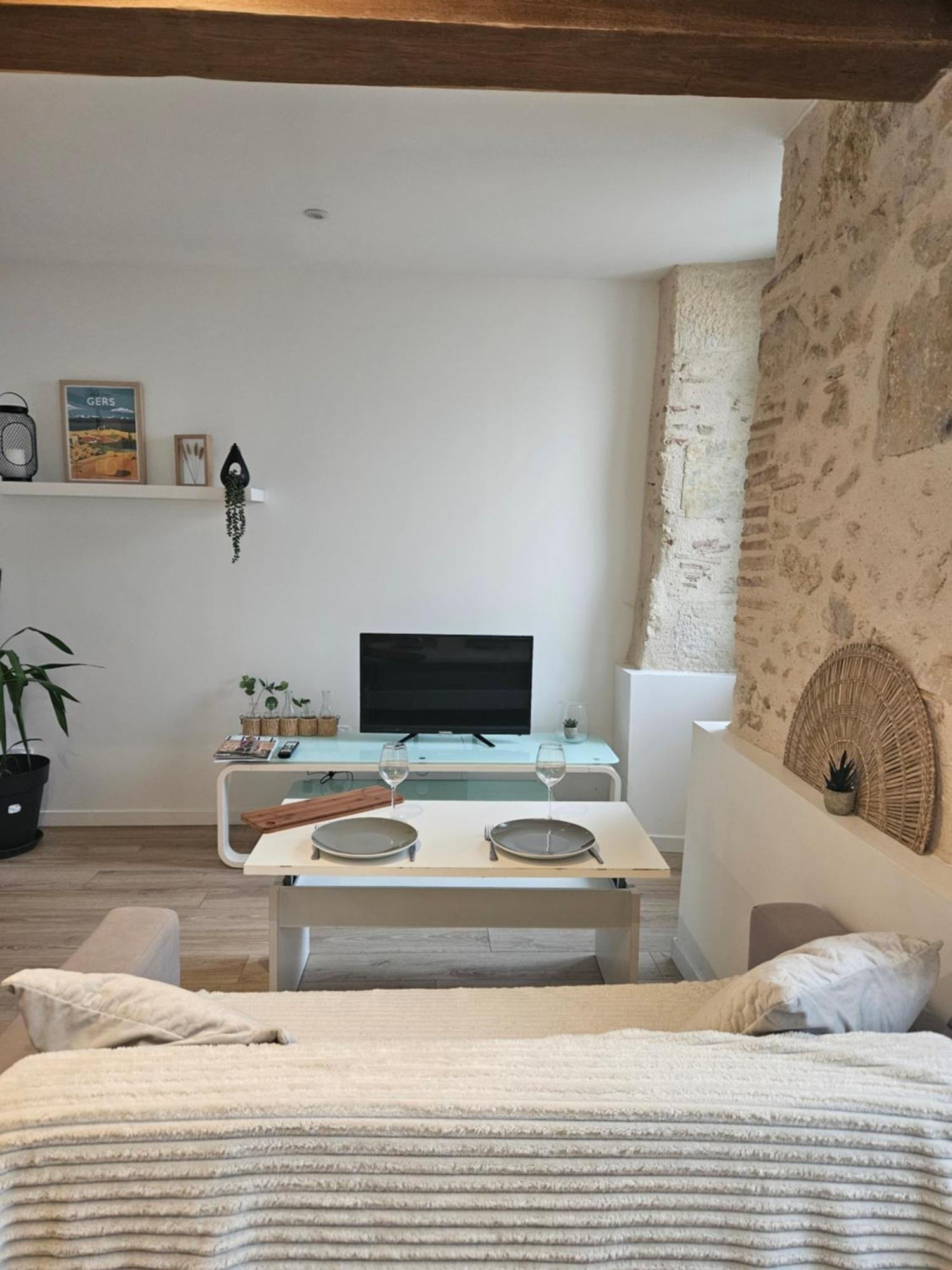 Appartement Centre Historique D'Ош Екстериор снимка